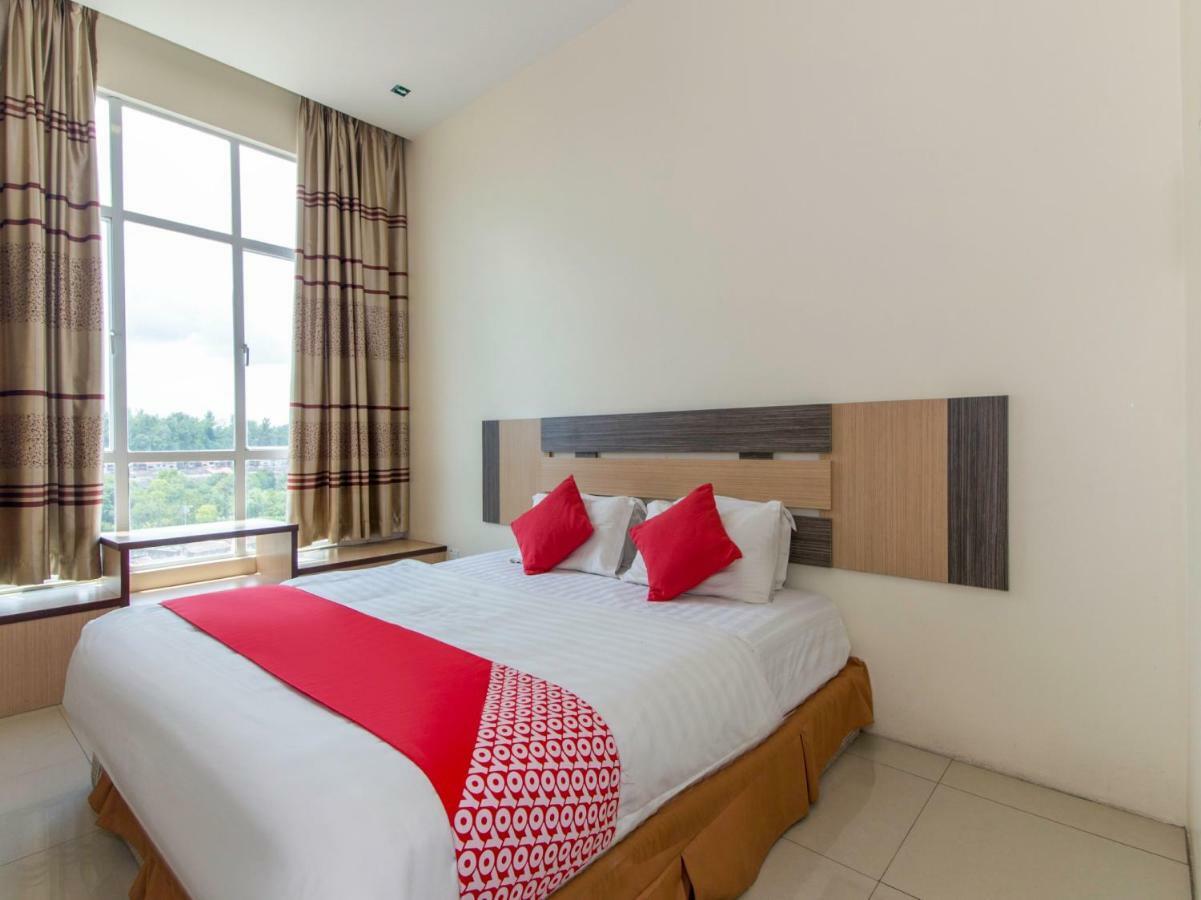 Oyo 776 Fame Hotel Seremban Luaran gambar