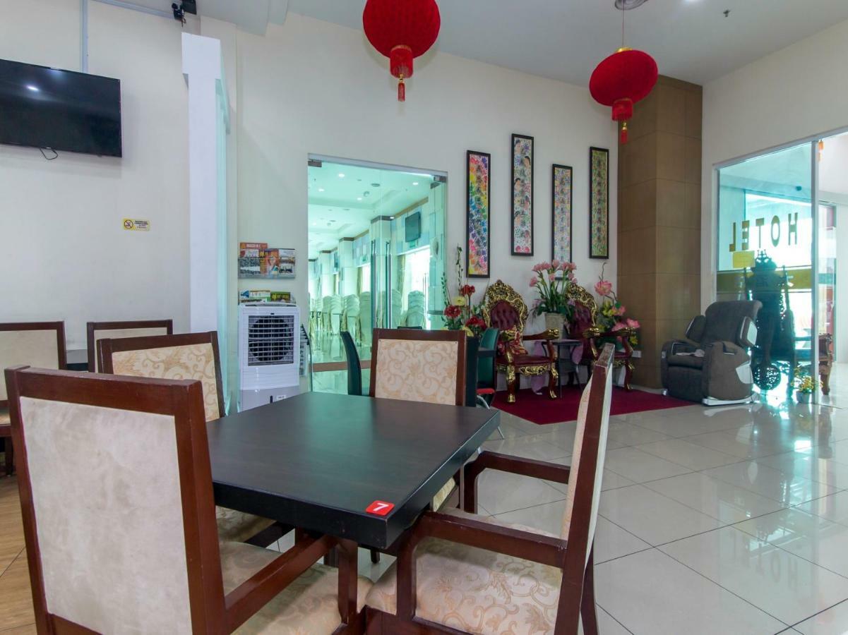 Oyo 776 Fame Hotel Seremban Luaran gambar