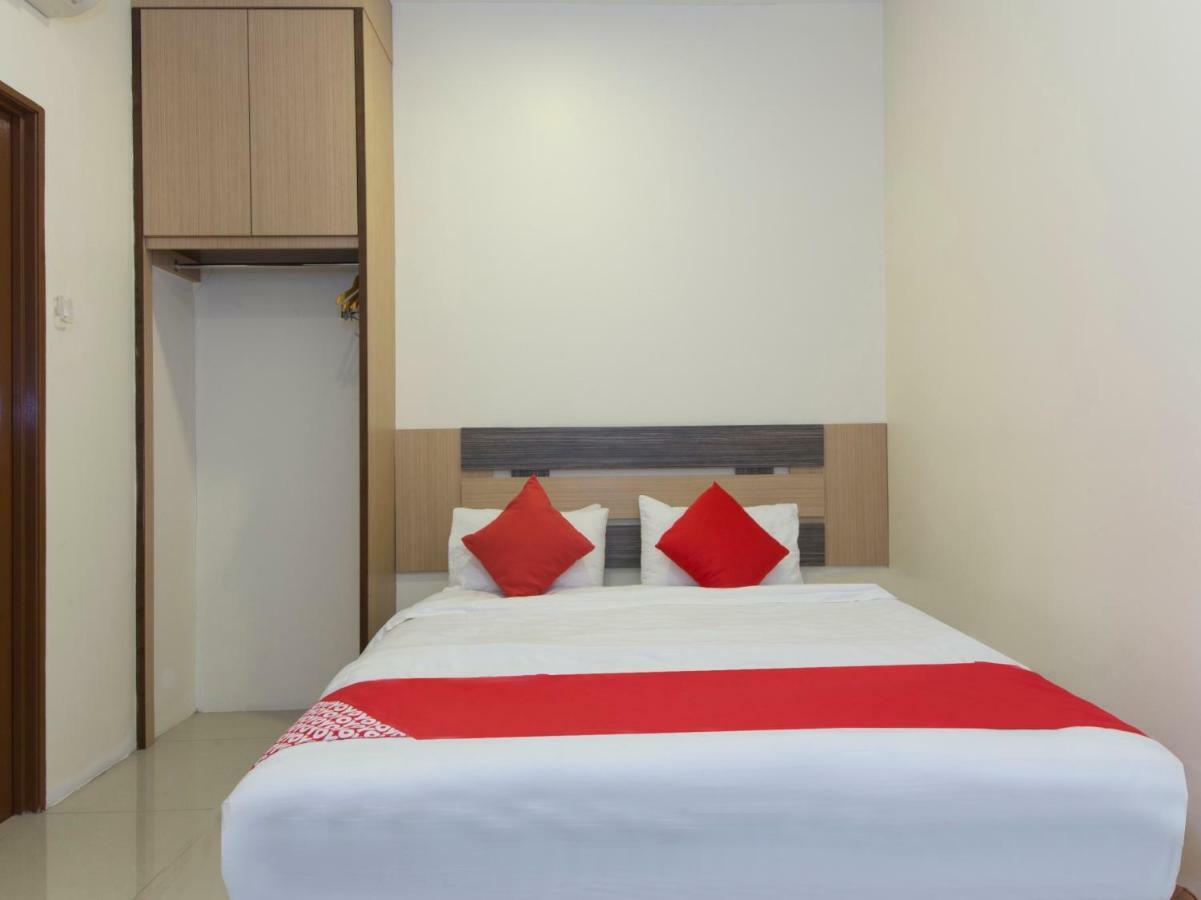 Oyo 776 Fame Hotel Seremban Luaran gambar
