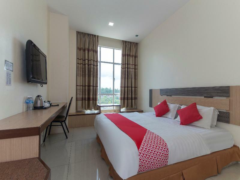 Oyo 776 Fame Hotel Seremban Luaran gambar